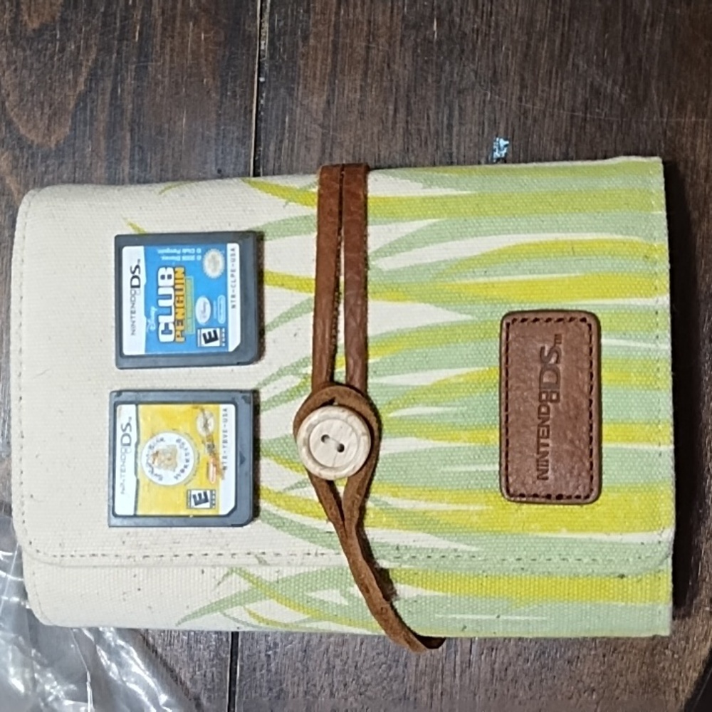 Nintendo DS Case Holder Organizer Green Leaf Canvas Fabric Added 2 Games